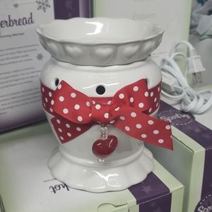 "Valentine" Scentsy warmer